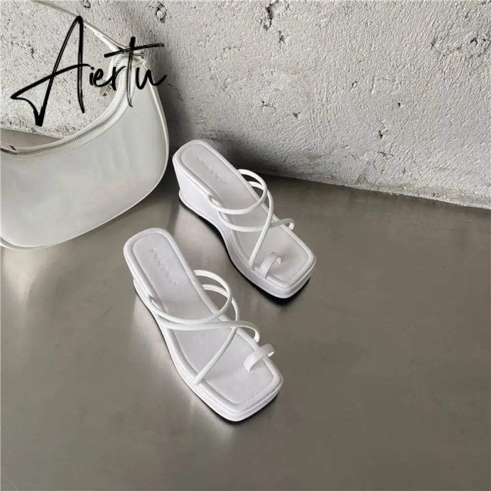 Aiertu Summer New Fashion Women Wedges Slippers Sexy Flip Flop Sandals High Quality Ladies Outdoor Platform Slides Aiertu