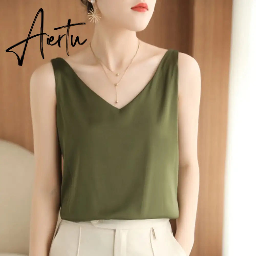Aiertu Summer Shiny Satin Silk Tshirt Women Harajuku T Shirt Women Sleeveless Fashion T-shirt Woman Tee Tops Casual Female Luxury Sexy Aiertu