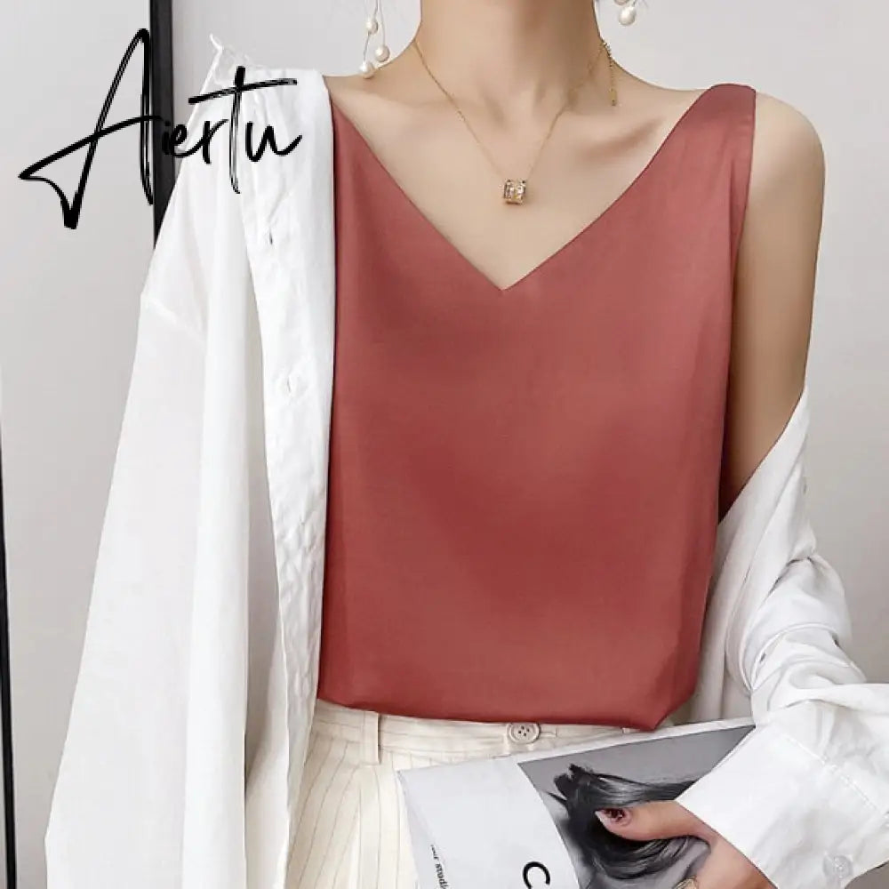 Aiertu Summer Shiny Satin Silk Tshirt Women Harajuku T Shirt Women Sleeveless Fashion T-shirt Woman Tee Tops Casual Female Luxury Sexy Aiertu