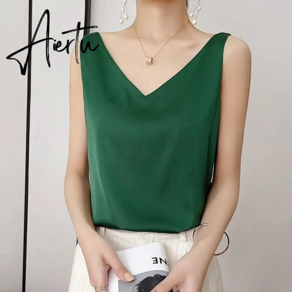 Aiertu Summer Shiny Satin Silk Tshirt Women Harajuku T Shirt Women Sleeveless Fashion T-shirt Woman Tee Tops Casual Female Luxury Sexy Aiertu