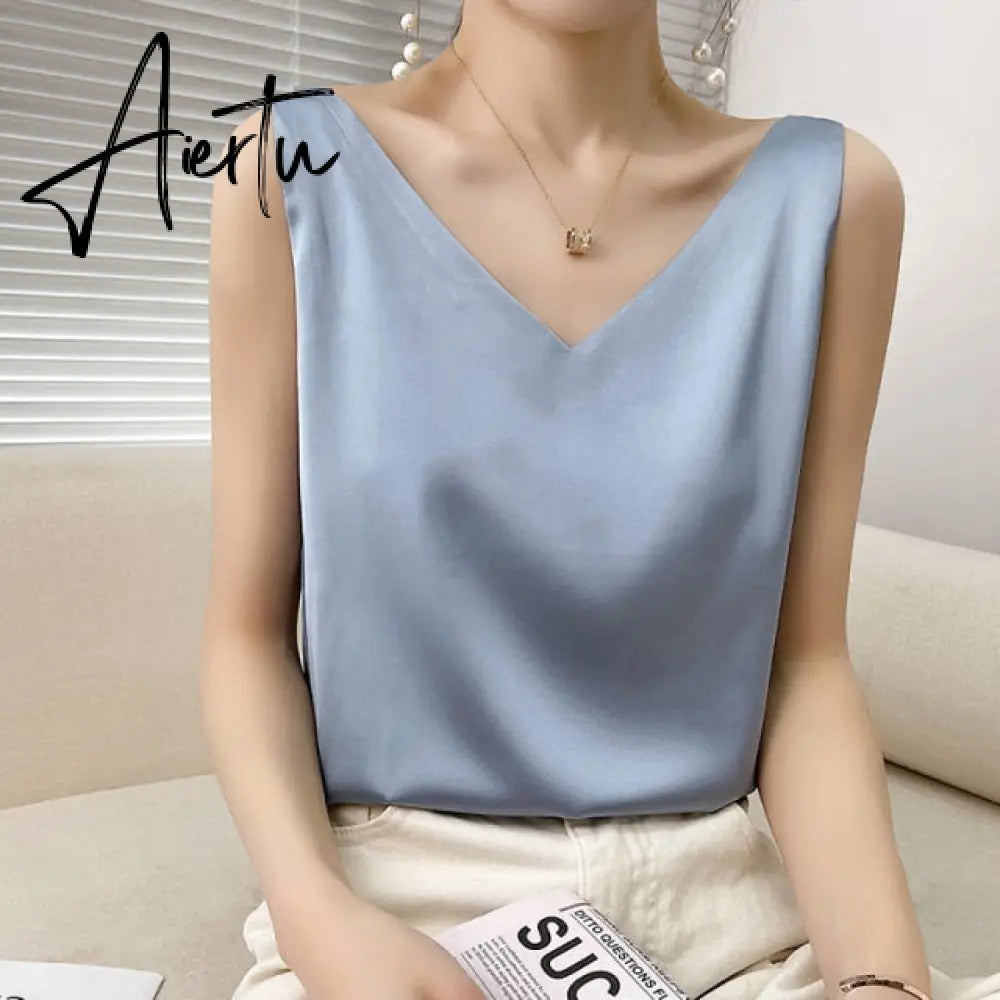 Aiertu Summer Shiny Satin Silk Tshirt Women Harajuku T Shirt Women Sleeveless Fashion T-shirt Woman Tee Tops Casual Female Luxury Sexy Aiertu