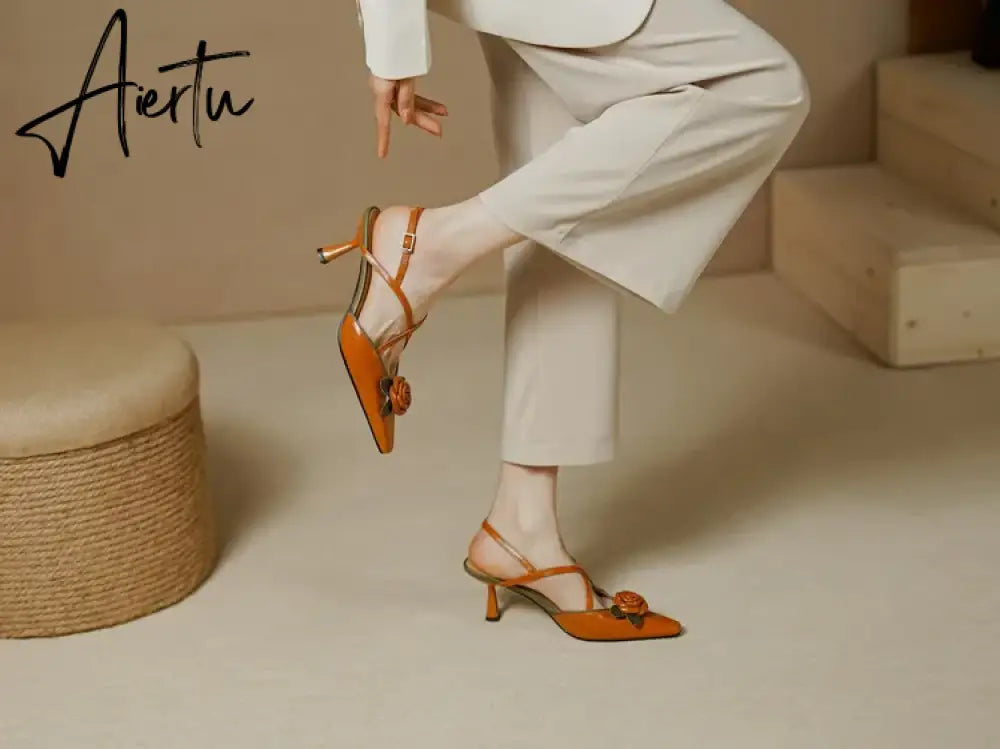 Aiertu Summer/Spring Woman Shoes Cow Leather Pointed Toe Women Sandals Flowers High Heels Slingback Stiletto Retro Shoes for Women Aiertu