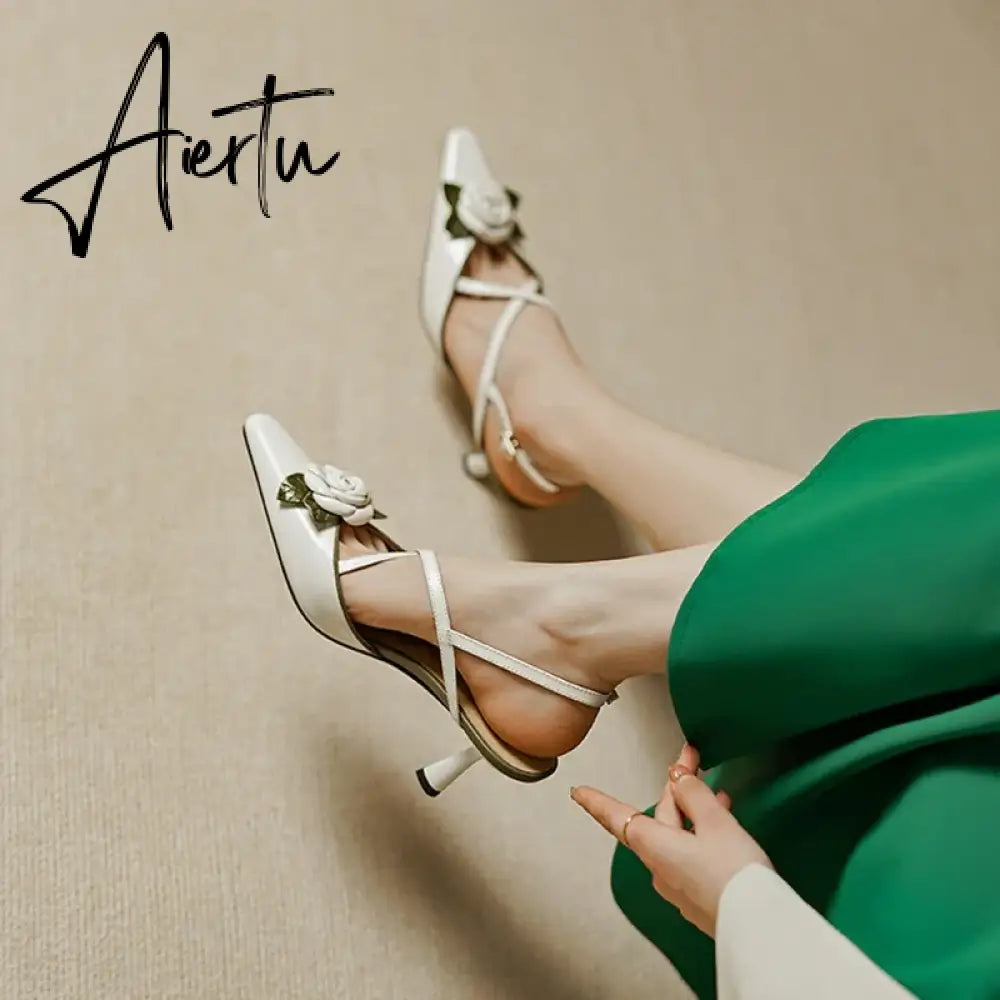 Aiertu Summer/Spring Woman Shoes Cow Leather Pointed Toe Women Sandals Flowers High Heels Slingback Stiletto Retro Shoes for Women Aiertu