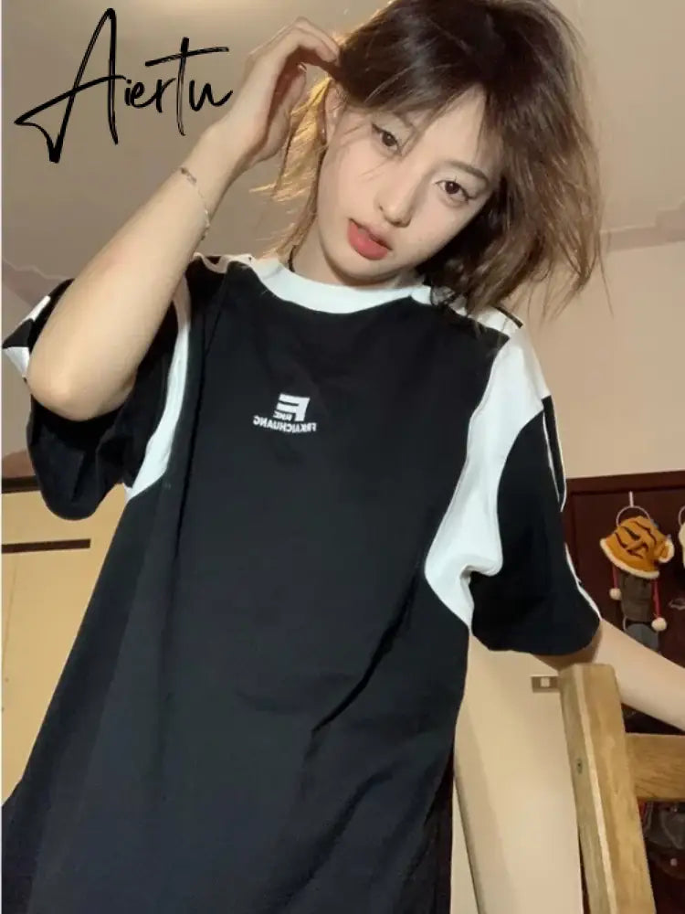 Aiertu Trendy Summer Loose Casual T-Shirt All Match Contrast Color Patchwork Tshirts Women Grunge Letter Print Tee Shirts Y2k Aesthetic Aiertu