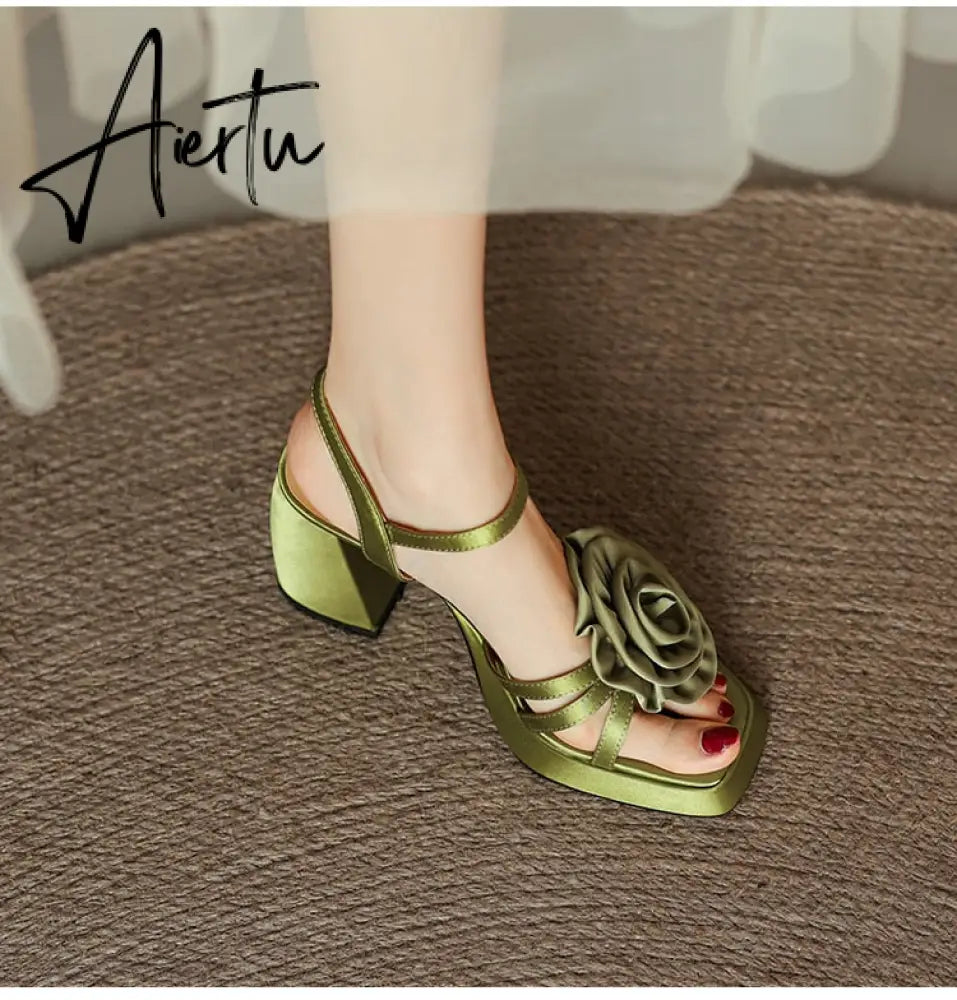 Aiertu Woman Shoes New Summer Fashion Chunky High Heels Platform Black Green Sweet Flower Dress Party Female Sandals Aiertu