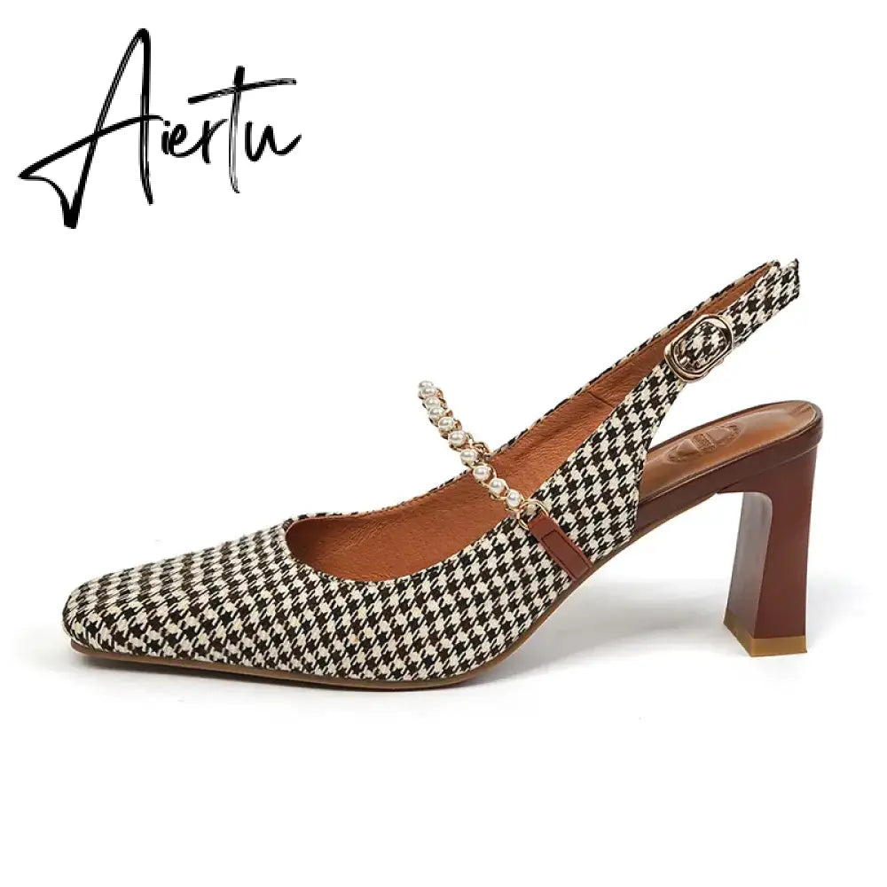 Aiertu Women sandals 22-24.5cm Retro Houndstooth fabric shoes summer shoes Muller shoes round heel sandals for women high heels Aiertu