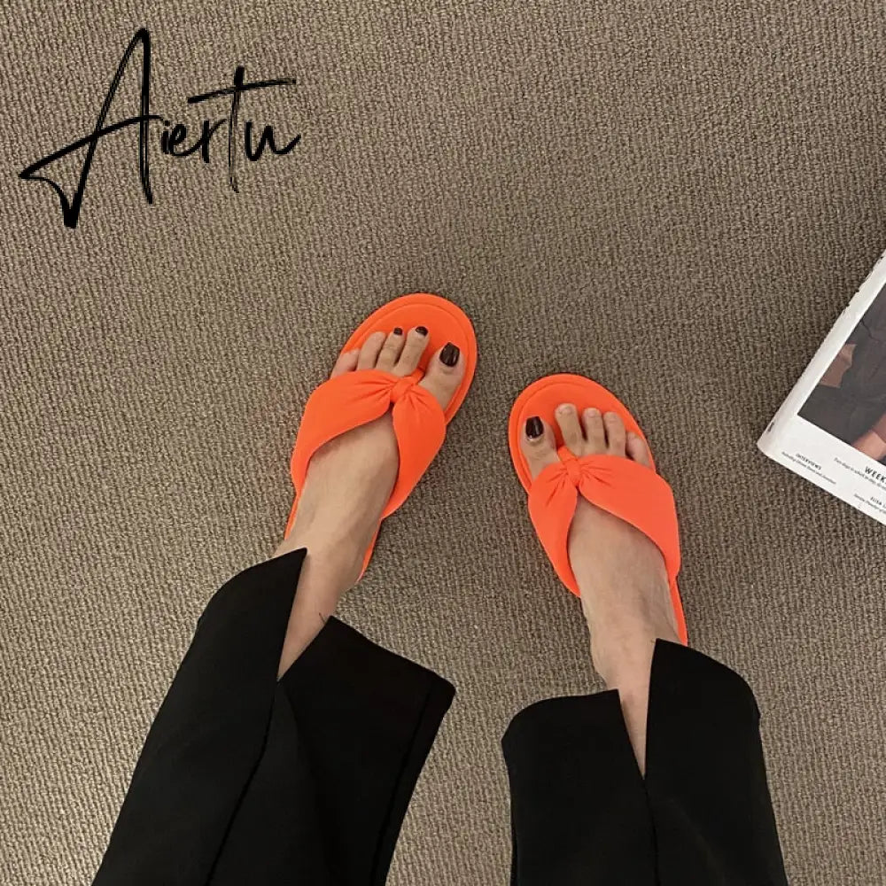 Aiertu  Women's Flip Flops Candy Color Pleated Fashion Shoes New Wild Outdoor Flat Slippers for Women Casual Home Summer Slides Тапочки Aiertu