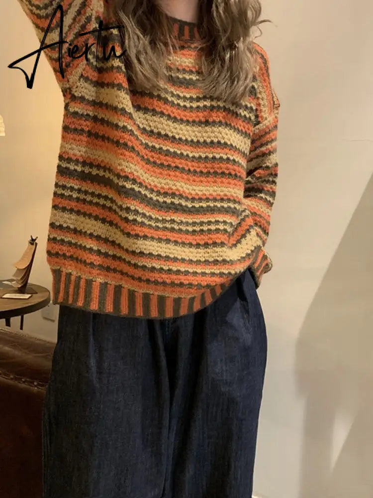 Aiertu Women's Round Neck Retro Long-Sleeved Sweater Student Tide Wear Knitted Top Korean Autumn Winter Warm Striped Pullovers ML144 Aiertu