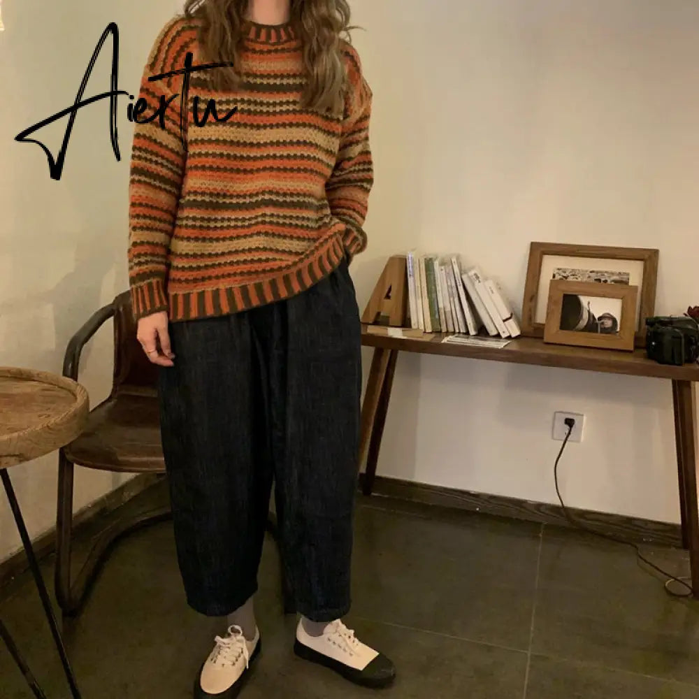Aiertu Women's Round Neck Retro Long-Sleeved Sweater Student Tide Wear Knitted Top Korean Autumn Winter Warm Striped Pullovers ML144 Aiertu