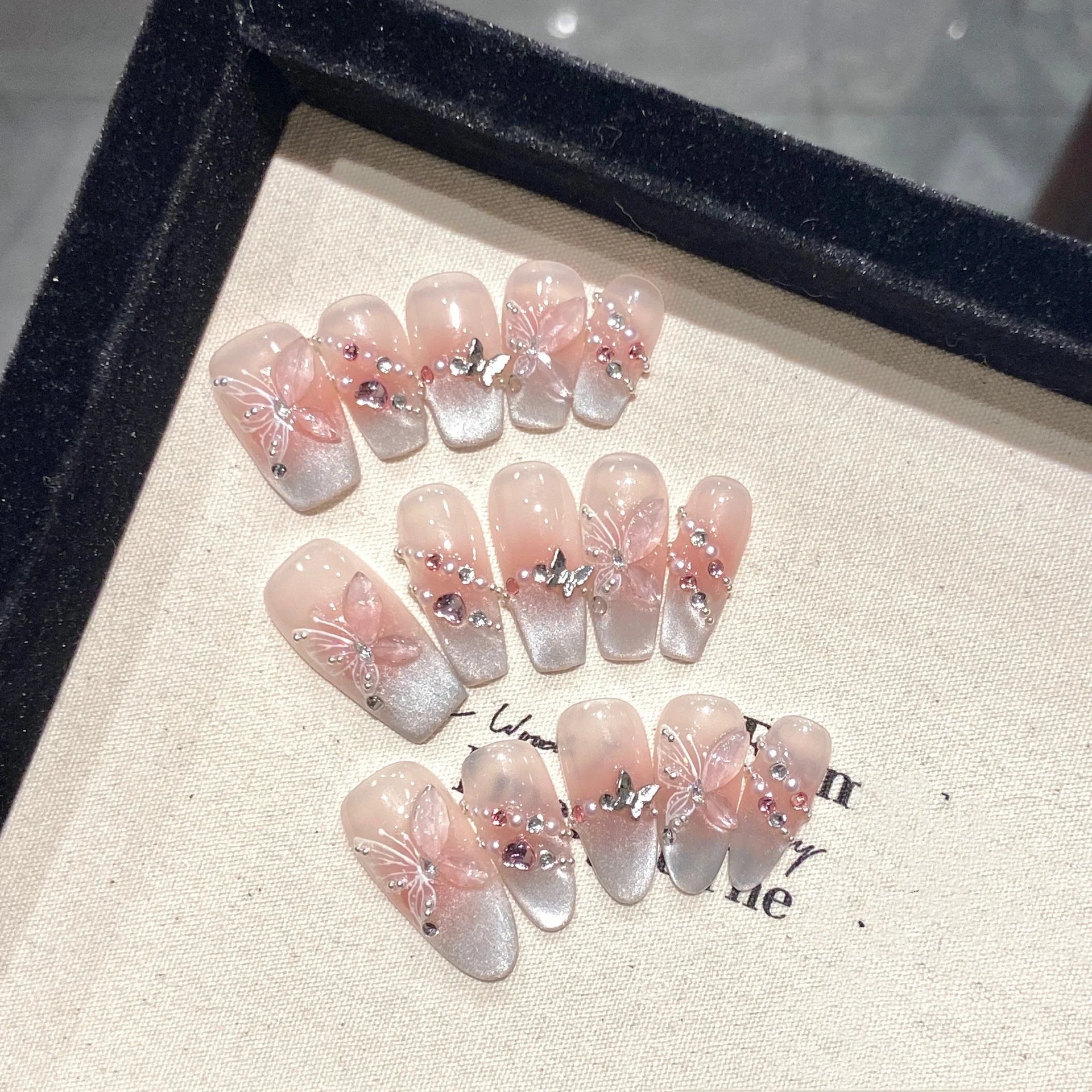 Aiertu 10Pcs Reuse Finished Fake Nails with Butterfly Deisgn Pink Cat's Eye French Handmade Press on False Nails Wearable Nail Art Tips Aiertu