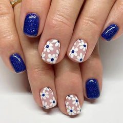 Aiertu  -  24pcs Blue Flower Design False Nails Art Nude Short Square Fake Nail Sets Simple Ins French Ballet Press on Nails Tips Artifical Aiertu