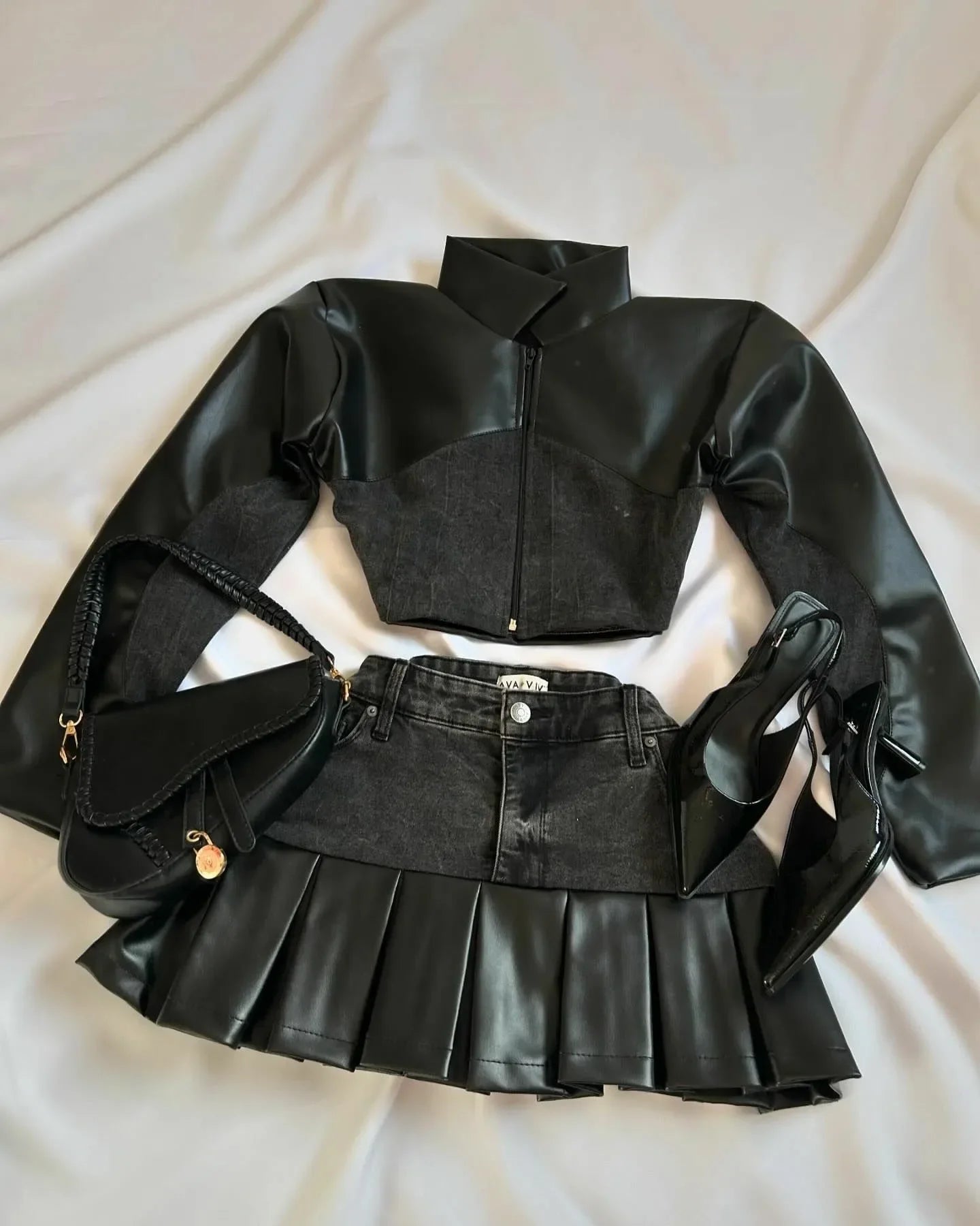 Aiertu  -  New Y2K Leather Plush Collar Denim Splicing Black Suit Women's Harajuku Zipper Jacket Sexy Short Pleated Skirt Women's Top Aiertu