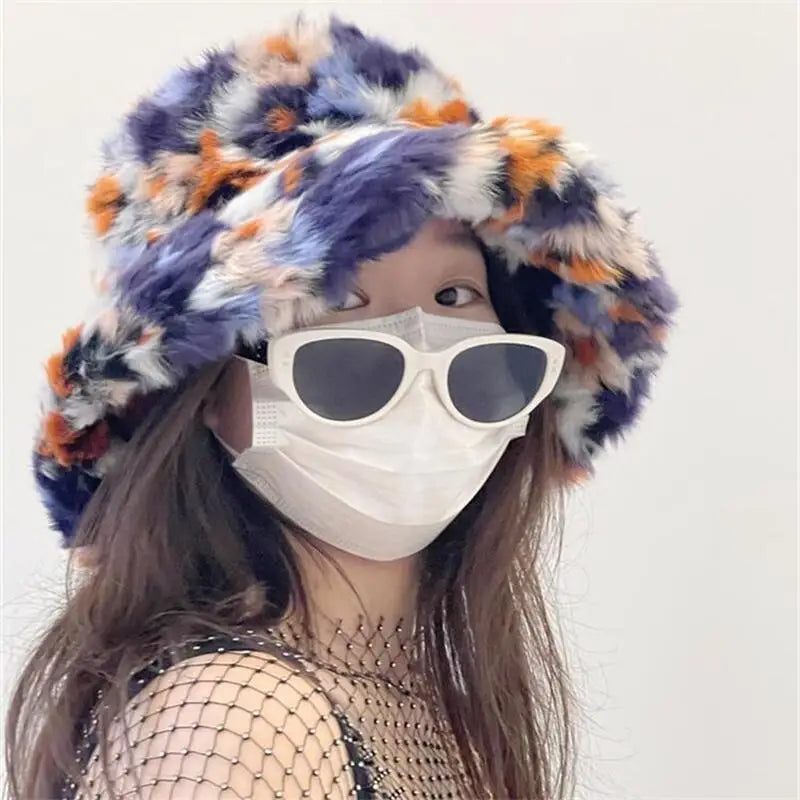 Aiertu  -  Rainbow Spliced Fisherman Hat Multi color Fashion Autumn and Winter ins Fur Fisherman Hat Warm Pot Hat Show Small Face Aiertu