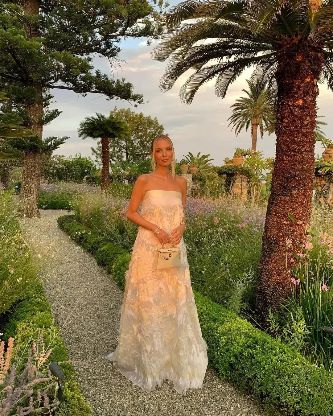 Aiertu  -  White Elegant Feathers Off Shoulder Strapless Maxi Dress Women Backless Wrapped Chest Loose Robes 2026 Wedding Party Dresses Aiertu