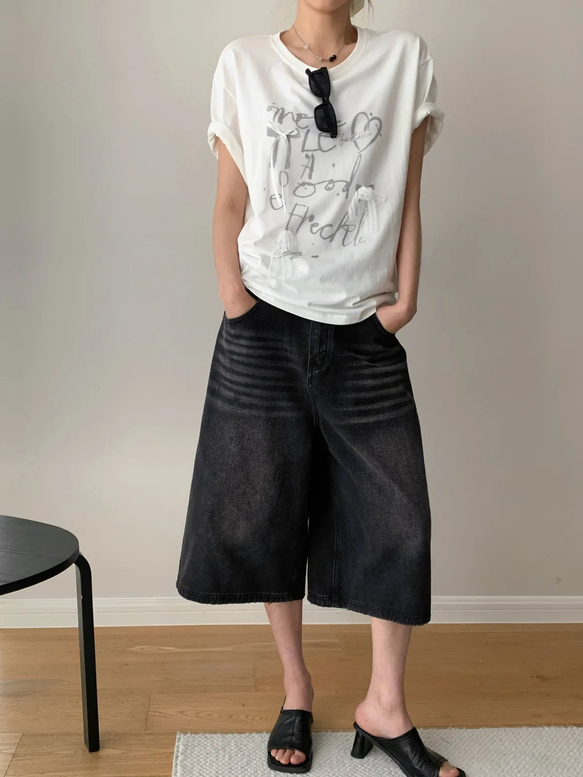 Aiertu  -  Summer new Korean loose letter printing lace bow decoration loose round neck short-sleeved T-shirt Aiertu