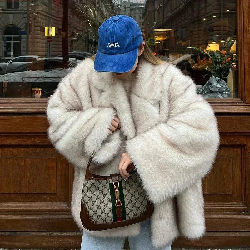 Aiertu  -  Winter Soft Hairy Luxury Faux Fur Coat Girls Oversized Gradient Overcoats Women Thick Warm Outerwear Fluffy Faux Fox Fur Jacket Aiertu