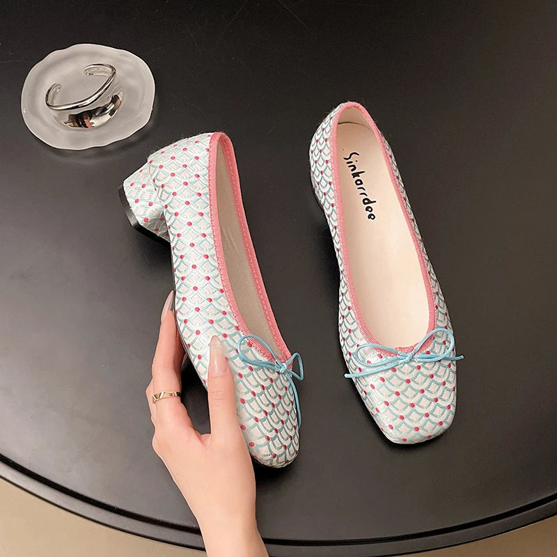 Aiertu  -  Spring and Fall Women Fish Print Shoes Fashion Bow Shoes Casual Low Heel Dress Street Style Fish Scale Shoes Aiertu