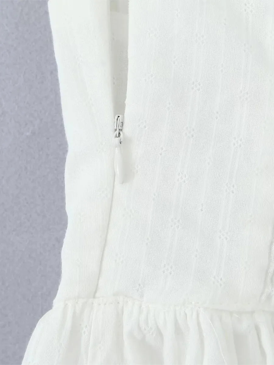 Aiertu  -  Lace Trim Patchwork White Dresses For Women New Strapless Sleeveless Tiered Mini Dress Summer Sweet Fashion Sexy A-line Vestidos Aiertu