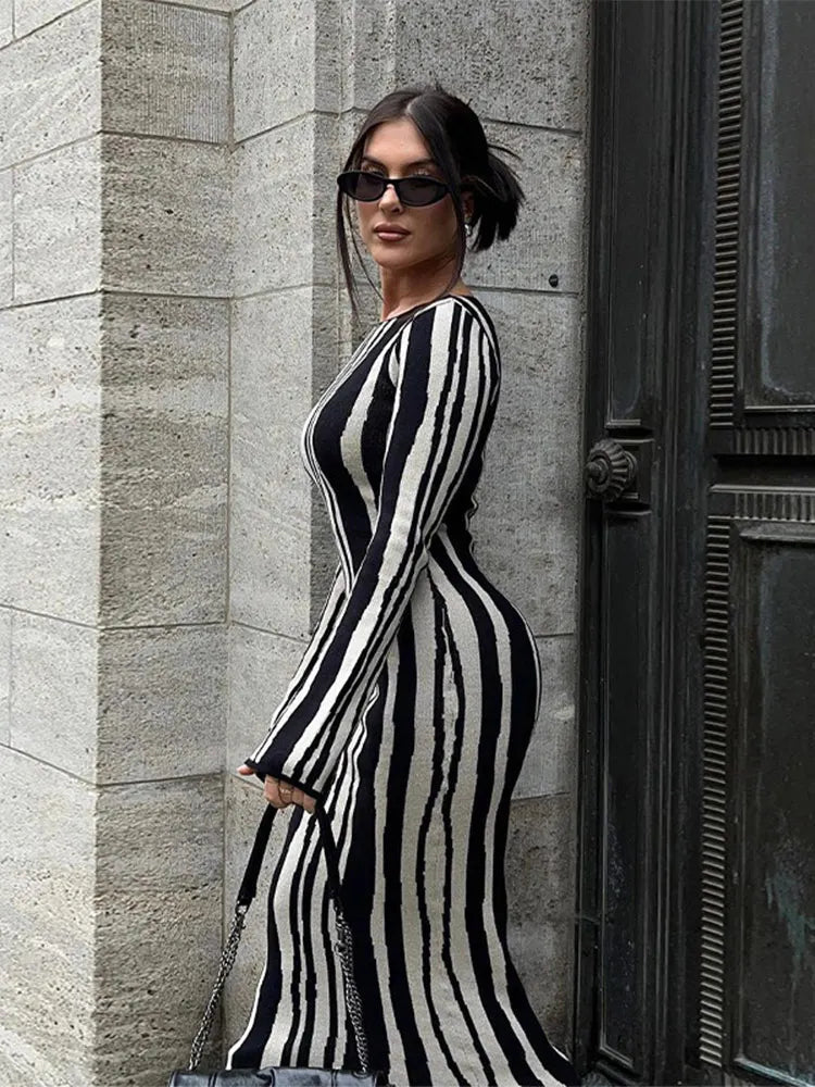 Aiertu  -  Women Chic Striped Printed Knitted O-neck Dresses Elegant Contrasting Color Long Sleeve Bodycon Dress 2026 Lady Party Streetwear Aiertu