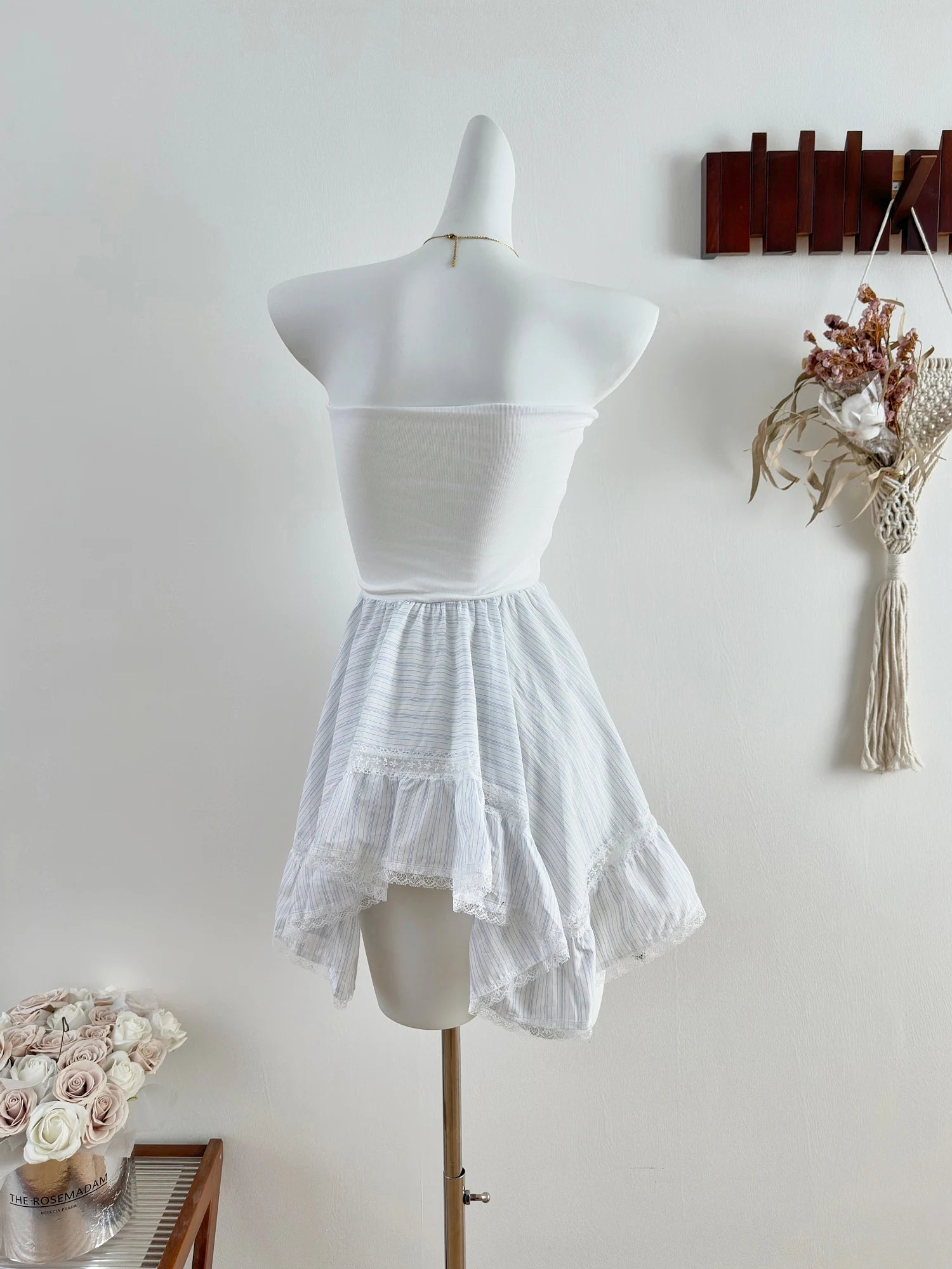 Aiertu  -  Pure Sexy Irregular Strapless Top Women's Summer Slim Fit A-line Tank Top Fashion Female Clothes Aiertu