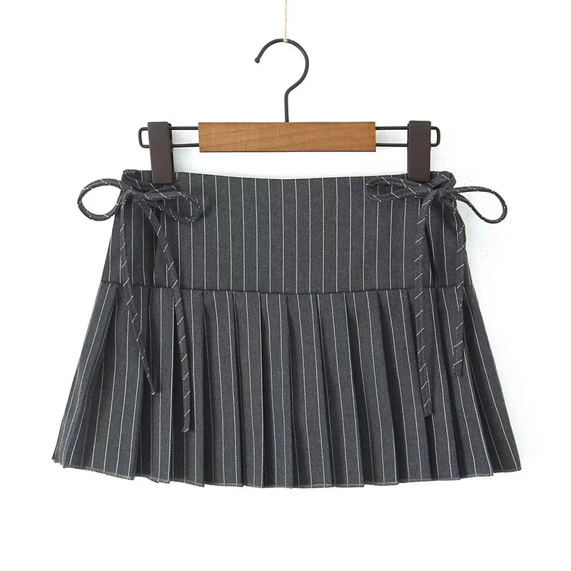 Aiertu  -  Cool Girl Side Zipper With Tie Pleated Mini Skirt Sexy Low Waist American Retro Women Skirts With  Shorts Lining Aiertu