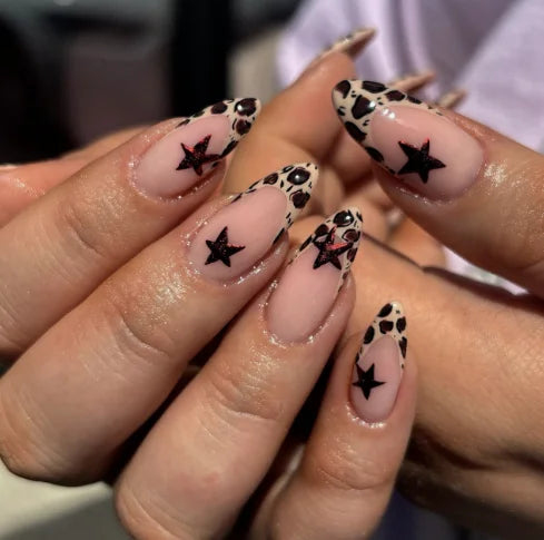 Aiertu Pink French Style Fake Nails 3D Bowknot Designs Short Square Press on Nails Sweet Korean Fashion False Nails for Women and Girls Aiertu