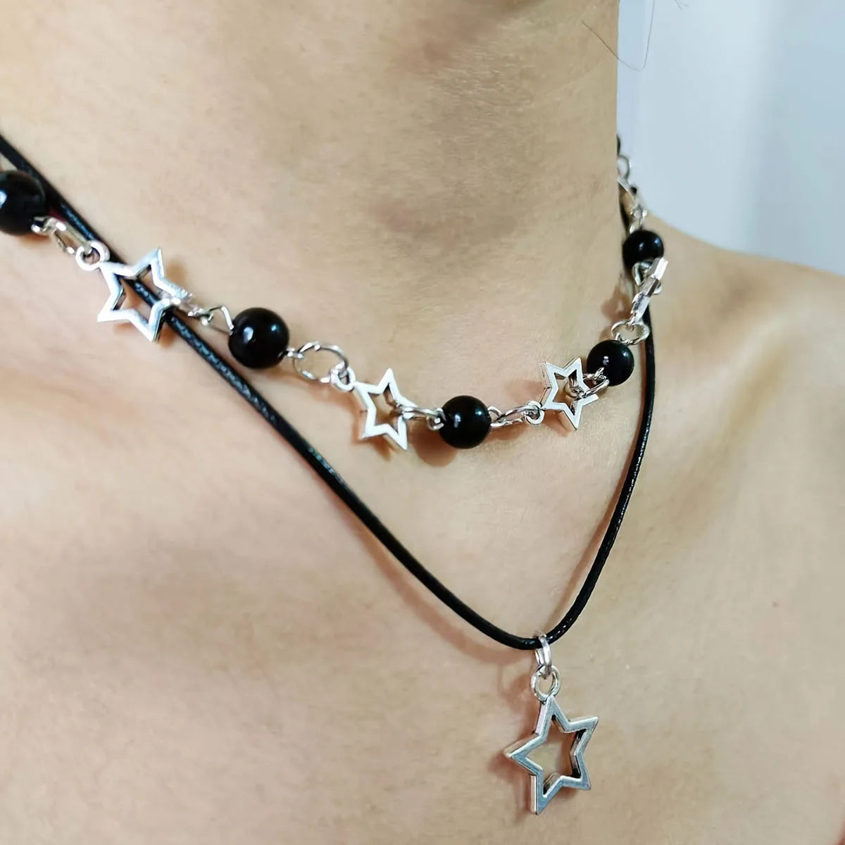 Aiertu Fashion Double Layered Black Bead Star Choker Necklace Punk Pentagram Leather Rope Necklaces For Women Girls Aiertu