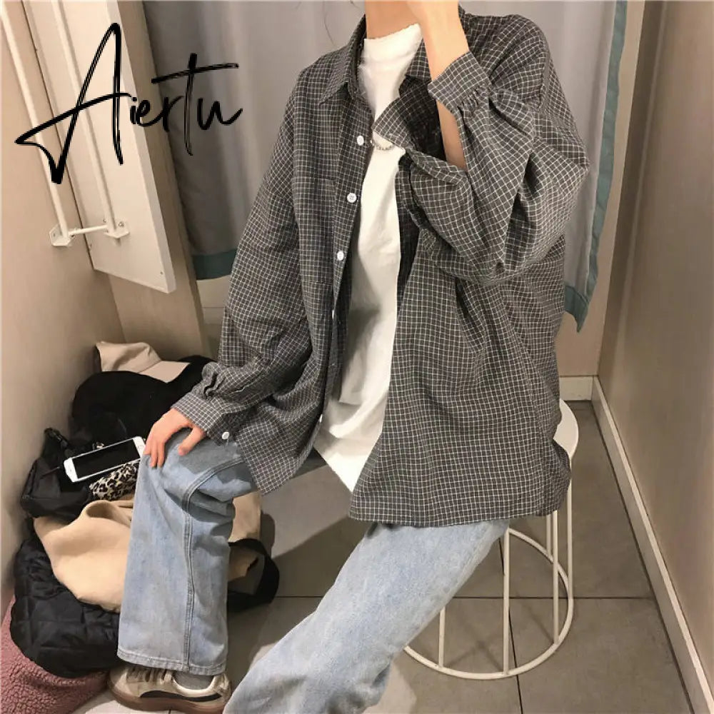 Blouse Women Shirts Turn-down Collar Long Sleeve Plaid Outwear Pocket White Korean Style Students Ulzzang Leisure All-match Chic Aiertu