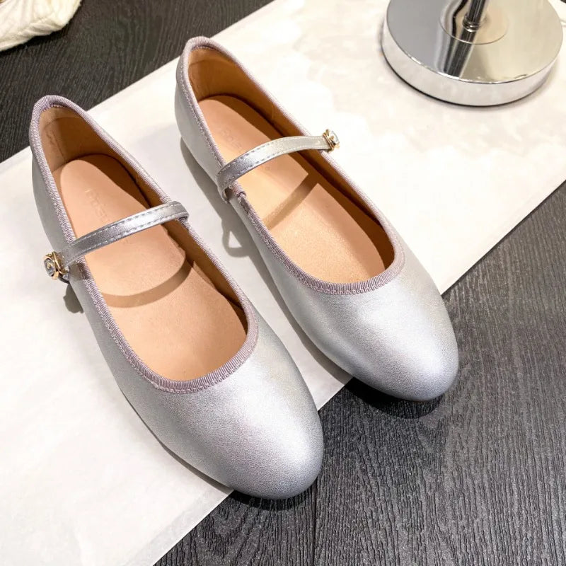Aiertu  -   Shiny PU Leaather Flats Mary Janes Shoes Women Red Elegant Basic Pointed Toe Loafers Spring Autumn Daily Casual Black Shoes New Aiertu