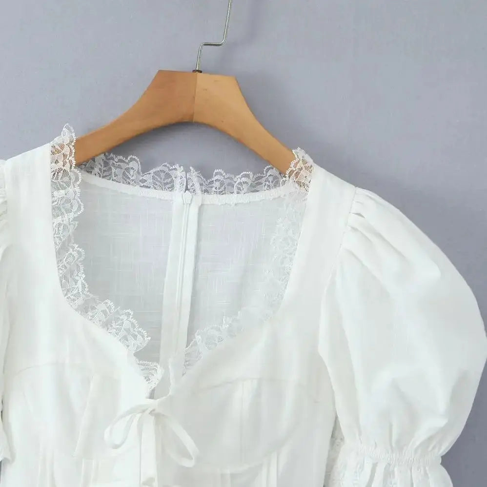 Aiertu  -  Sweet Beige Splice Lace Square Collar Bow Front Short Puff Sleeve Dress Women Lace Hem Low Waist Dresses Mini Cake Robe Aiertu