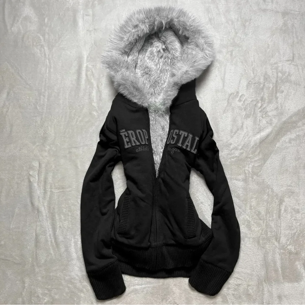 Aiertu  -  Y2K Zipper Gothic Letter Printed Fur Collar Hoodie Slim Fit Comfortable Casual Grey Sportswear Warm Top Women Cardigan Aiertu