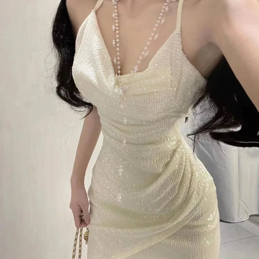 Aiertu  -  Fashion Luxury Shinny Sequin Halter Pleated Dresses High Street Harajuku Solid Sexy Elegant Women Clothing Y2k Aesthetic Dresses Aiertu