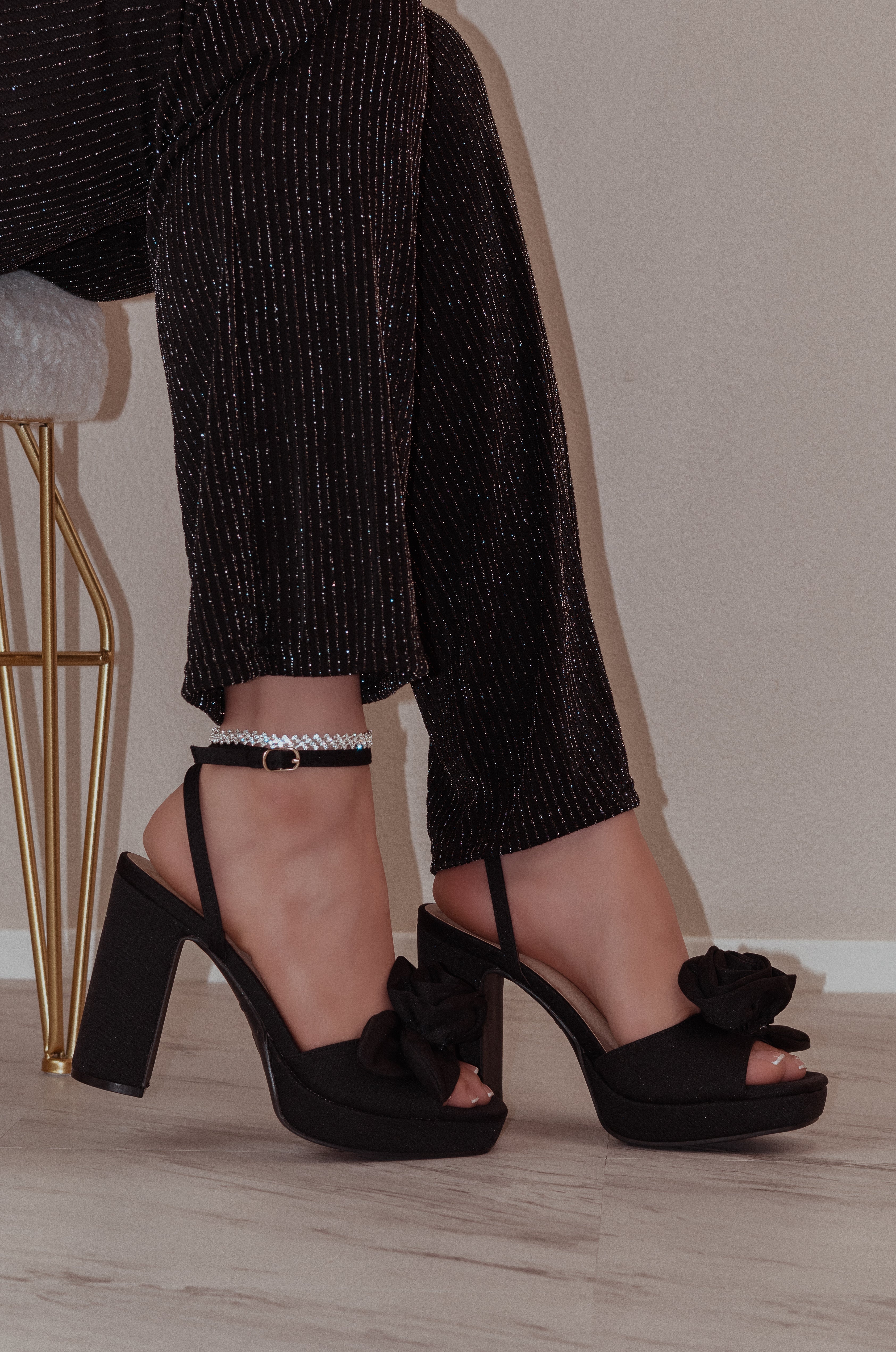 Aiertu  Dallas - Peep Toe Platform Block High Heels Aiertu