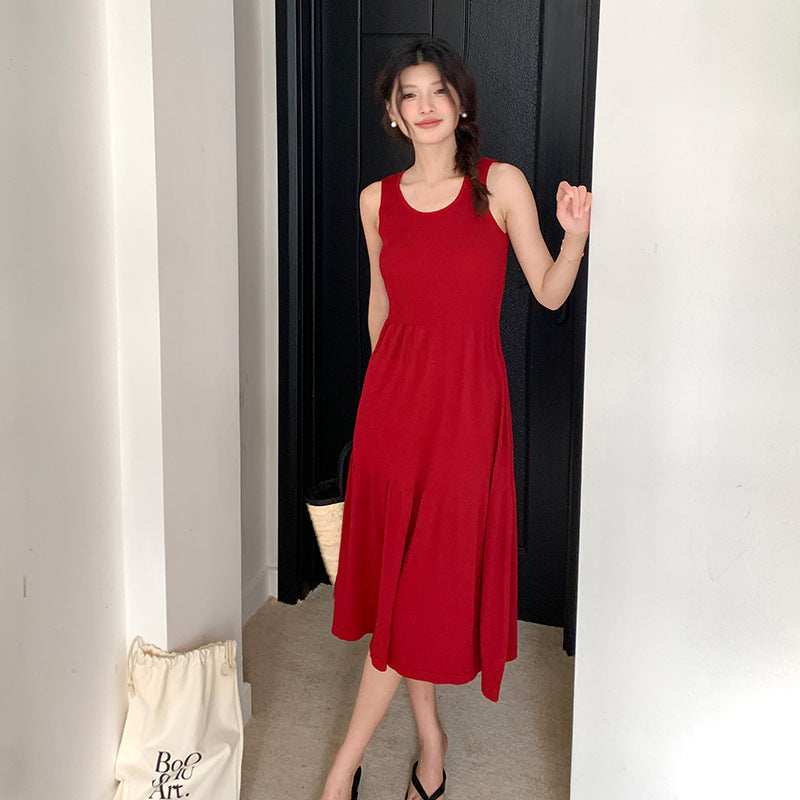 Aiertu French Style Hepburn Style Sleeveless Vest Knitted Dress Is A New High-End Waist Slim Dress For Women In Summer. Aiertu