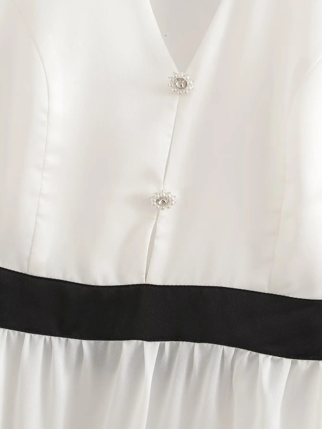 Aiertu  -  European and American style fashionable contrasting color stitching halter neck backless oversized hem dress Aiertu