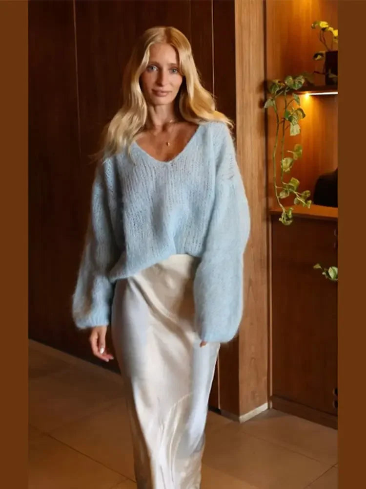 Aiertu  -  Fashion Blue V Neck Long Sleeve Sweater For Women Elegant Soft Warm Knitted Pullover 2026 Chic Lady Commuting Streetwear Aiertu