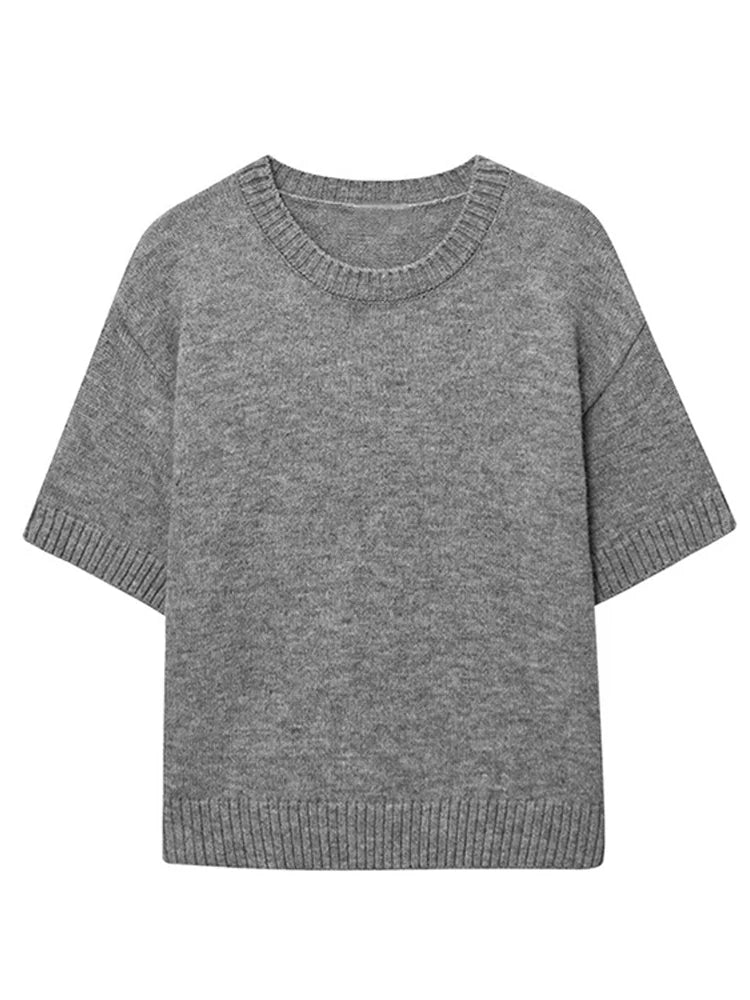 Aiertu  -  Chic Gray Short Sleeve Pullovers For Women Elegant Round Neck Slim Sweaters Female Vacation Beach Party Lady Chic Street Tops Aiertu