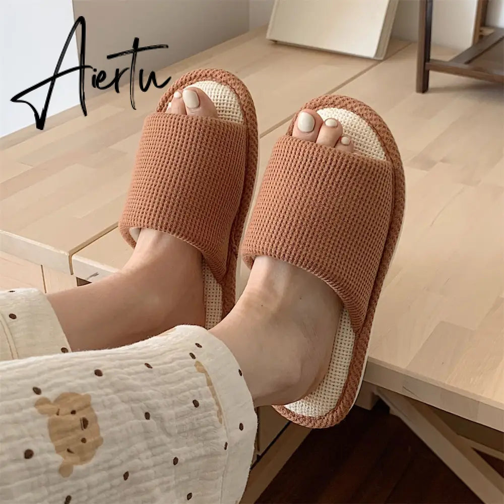 Cute Strawberry Plush Slippers Autumn House Slides Female Flip Flops Women Slippers Winter Home Warm Furry Linen Slippers Women Aiertu