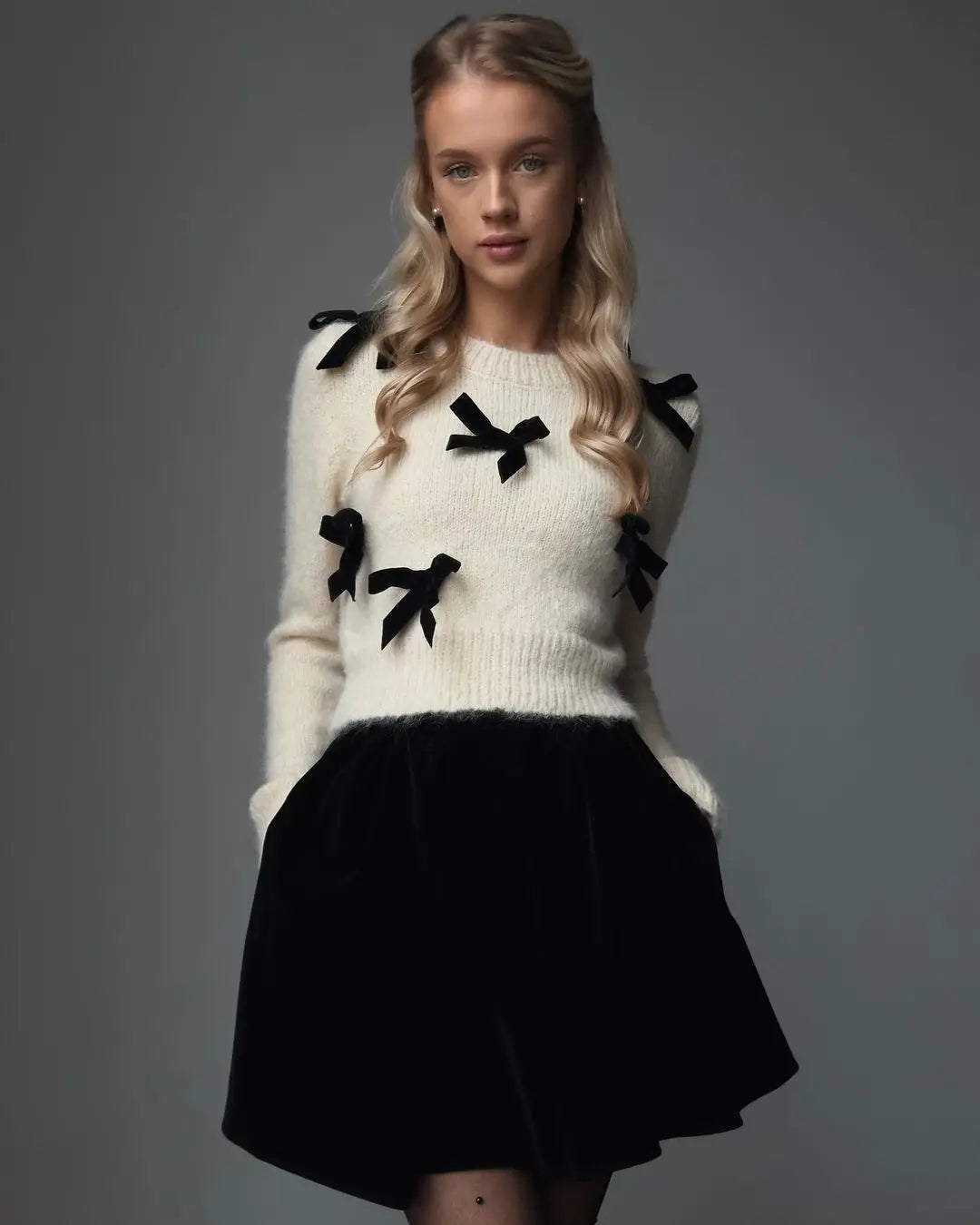 Aiertu  -   Fall Winter Knitted Bow Detail White Sweaters Tops Round Neck Long Sleeve Top Chirstmas Casual Outfits Streetwear Aiertu