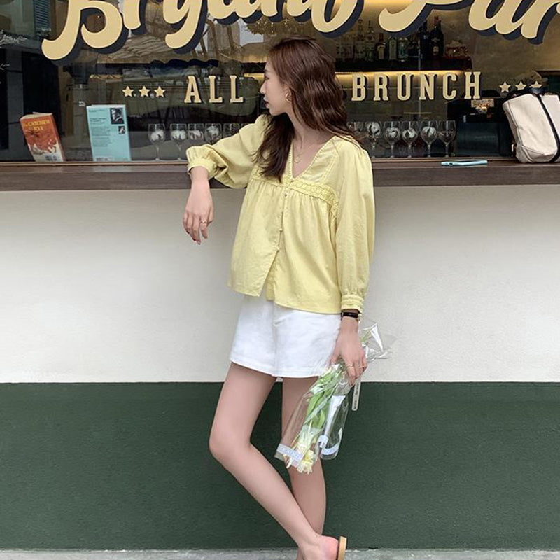 Aiertu Vintage Sweet Lace Shirts Women Korean Cute V Neck Long Sleeve Loose Blouses Summer Streetwear Boho Beach Casual Tops New Aiertu