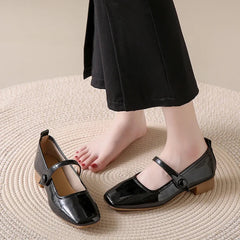 Aiertu  -  Spring and summer new low heel comfortable women's shoes square head fashion sexy casual solid color single shoes women Aiertu