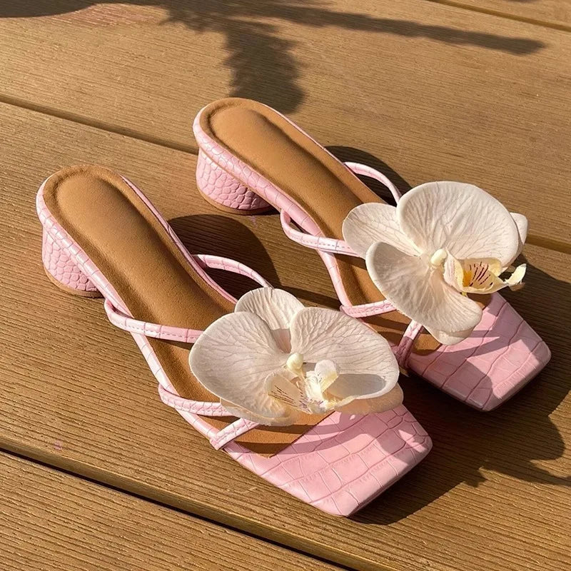 Aiertu  -  Sandals Decorations Flower Shoe Accessories Vacation Style Removable Butterfly Orchid Shoes Charms DIY Shoe Buckle Clogs Buckle Aiertu