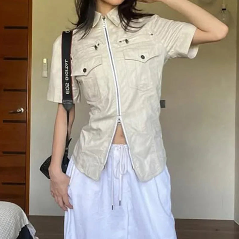 Aiertu  -  Pockets Zipper Short Sleeve Tops Y2k 2000s Style Shirts & Blouses for Woman Downtown Clothes P84-EE20 Aiertu