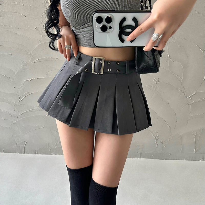 Aiertu Solid Color Pleated A-Line Low Waist Mini Skirt Aiertu