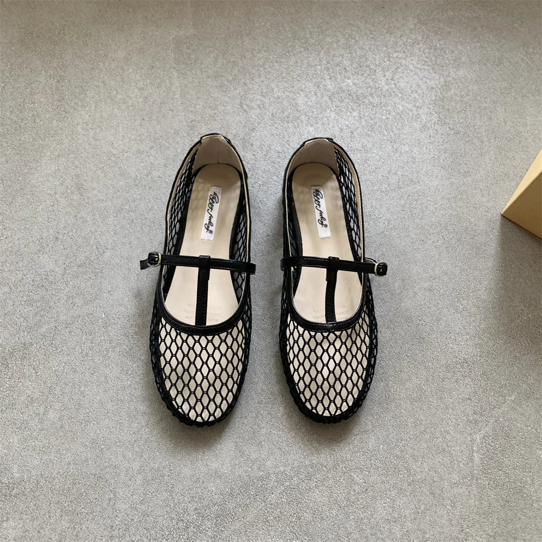 Aiertu    -  Summer Designer Cosy Mesh Heels Women Flat Shoes Fashion Round Toe Buckle Strap Casual Outdoor Dress Sandals Aiertu