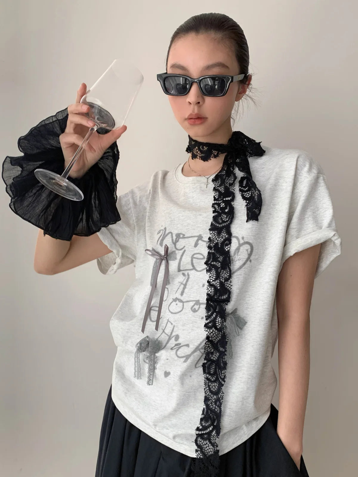 Aiertu  -  Summer new Korean loose letter printing lace bow decoration loose round neck short-sleeved T-shirt Aiertu