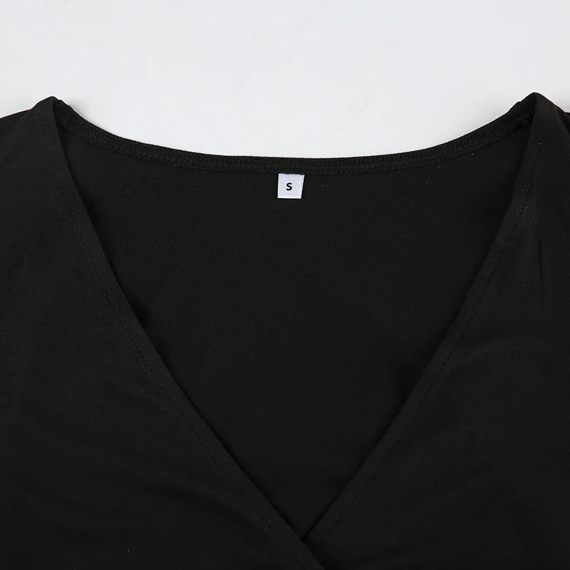 Aiertu  Black Slim V-Neck Low-Cut Long Sleeve Dresses Sexy Basic Women 2024s New Clothes Tierred Ruched Short Vestido Aiertu