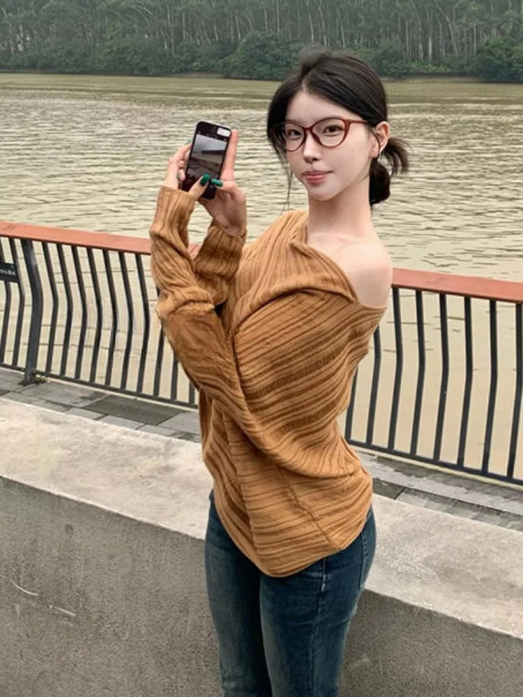 Aiertu  -  Vintage Loose Knitted Skew Collar T-shirts 2025 Y2k Aesthetic Spring Streetwear Fairy Tops Women Casual Fashion Hole Grunge Tees Aiertu