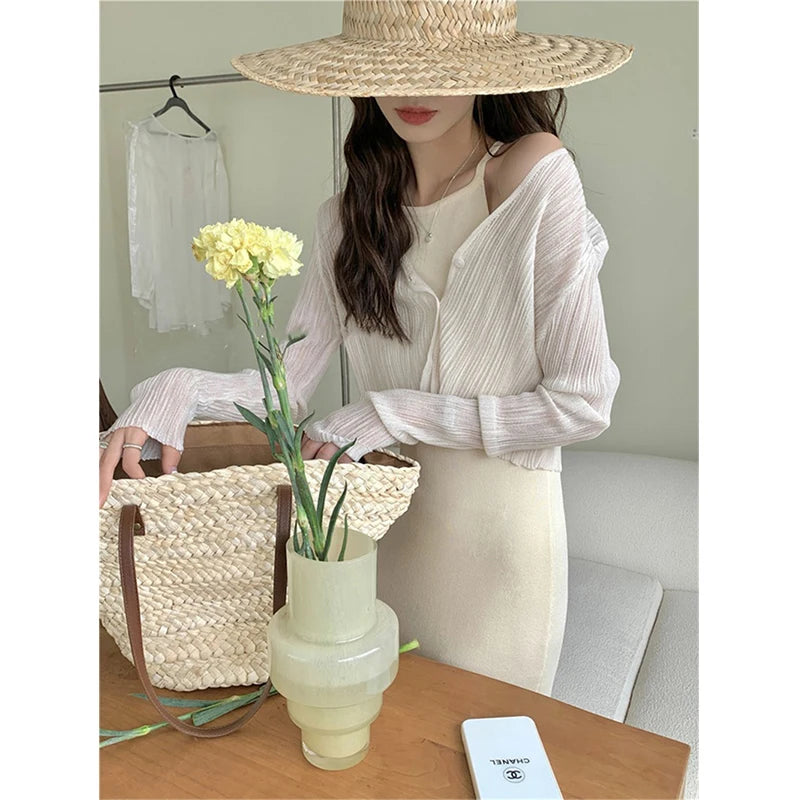 Aiertu Women Cropped Sun Proof Shirts White V Neck Long Sleeve Blouses Summer Korean Fashion Black Sun Protection Cardigan Tops Aiertu