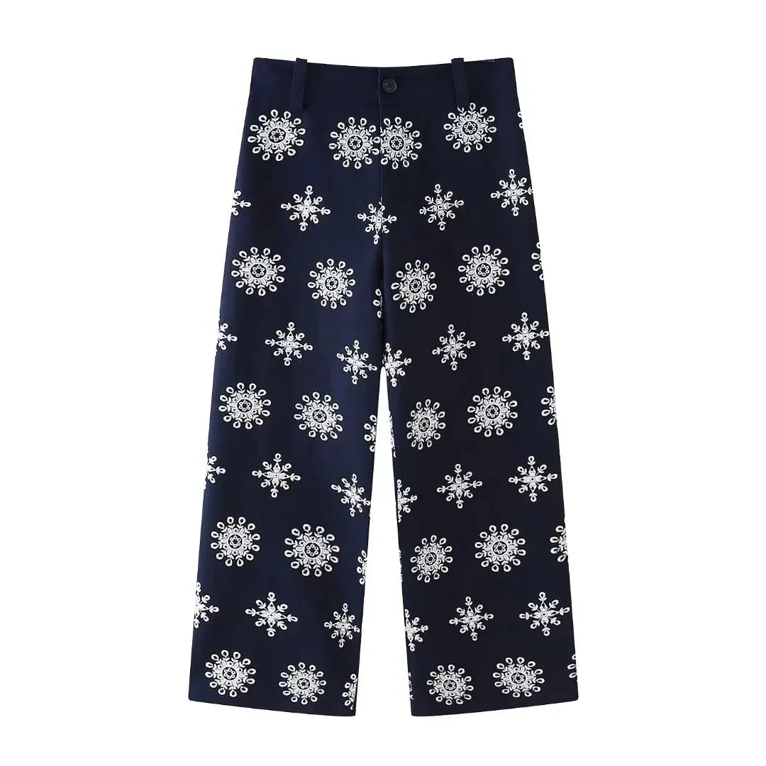 Aiertu  -  Floral Embroidery Cropped Pants Women Summer Casual Zip Navy Blue Fashion Female Pants Pantalones 2026 Mujer Aiertu